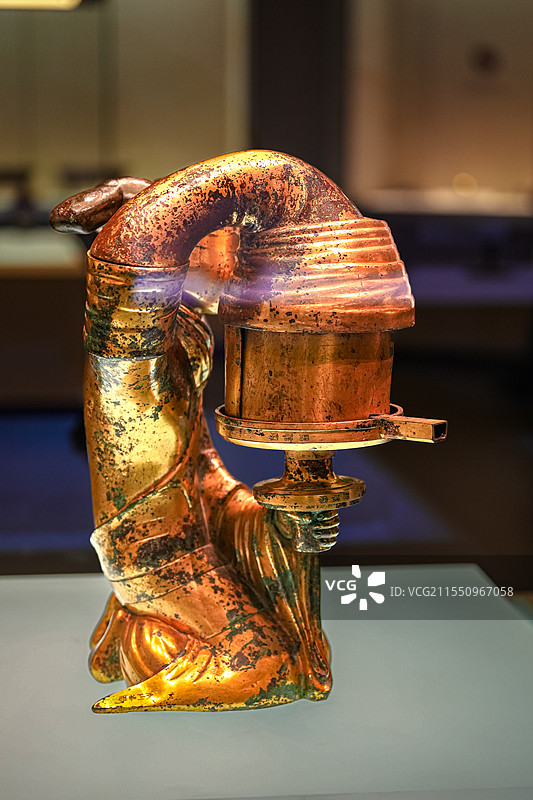 西汉 长信宫灯 满城汉墓出土 河北博物院 镇馆之宝 国宝图片素材