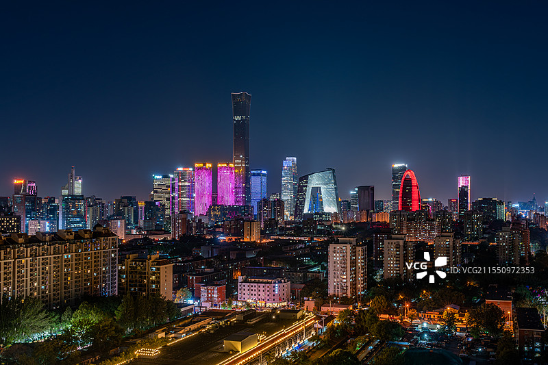 北京夜幕下灯光璀璨的北京城市夜景图片素材