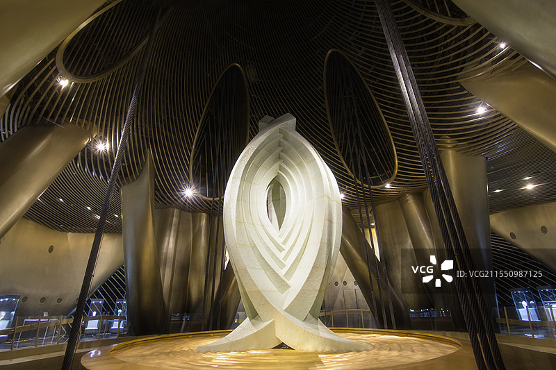 上海中心大厦阻尼器上海慧眼图片素材