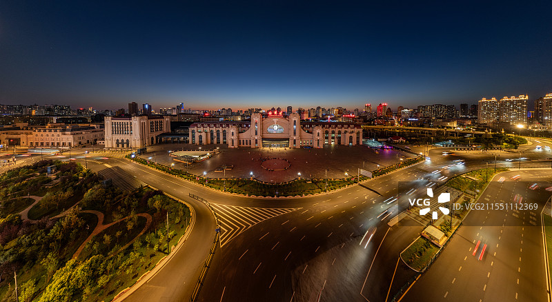 哈尔滨站夜景图片素材
