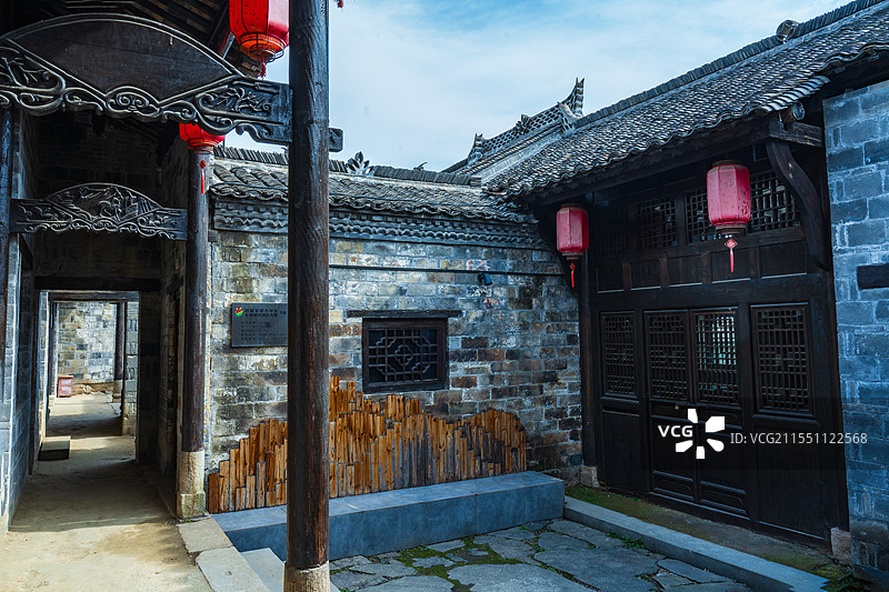 河南信阳新县丁李湾古村庭院图片素材