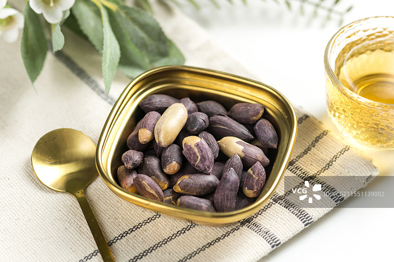 五香黑花生图片素材