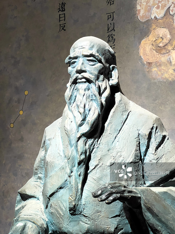 周口市博物馆 春秋时期 道德经 圣贤 老子雕像 雕塑图片素材