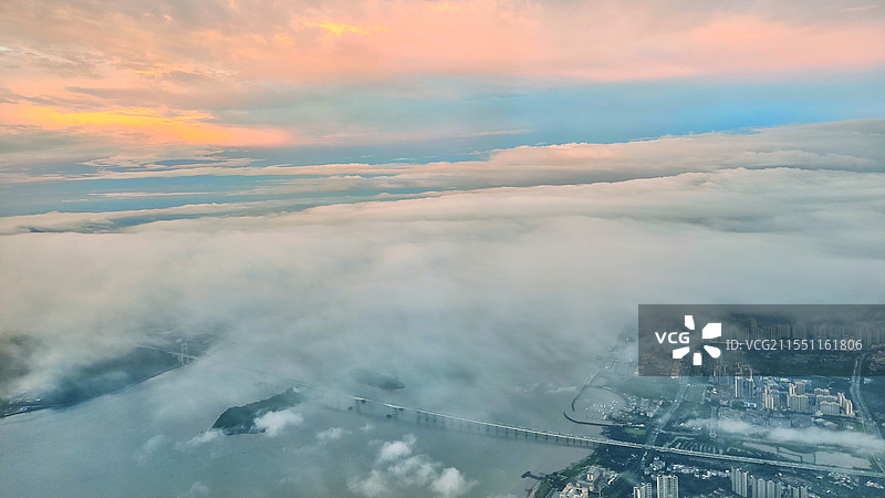 广州市航拍云海晚霞图片素材