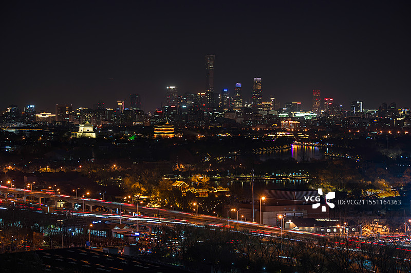 北京夜幕下灯火辉煌的城市夜景鸟瞰图图片素材