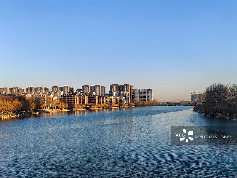 东阿县洛神湖湿地公园春天早晨风景图片素材