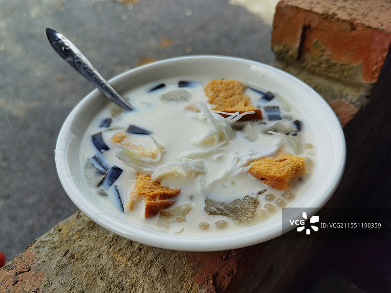 泡鲁达 泰国 德宏 西双版纳 甜品 西米露图片素材