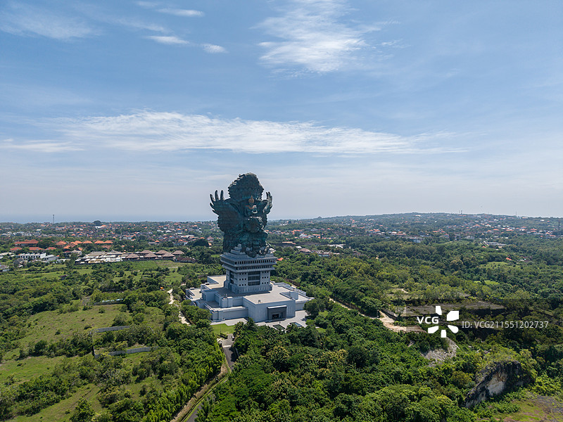 印度尼西亚巴厘岛神鹰广场雕像航拍图片素材