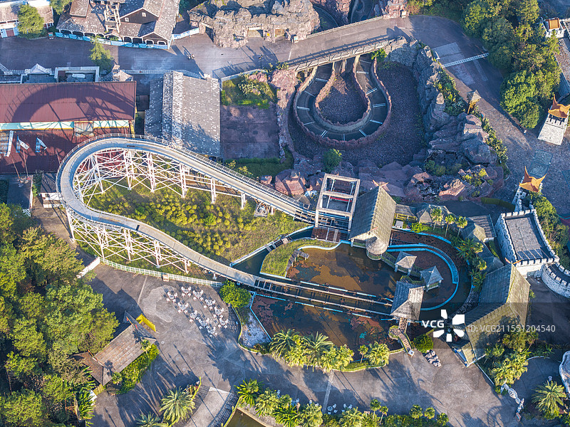 桂林兴安乐满地破浪过山车图片素材