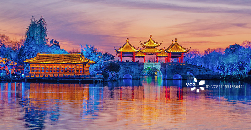 扬州瘦西湖五亭桥图片素材