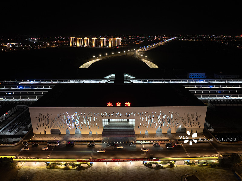江苏盐城东台高铁站图片素材
