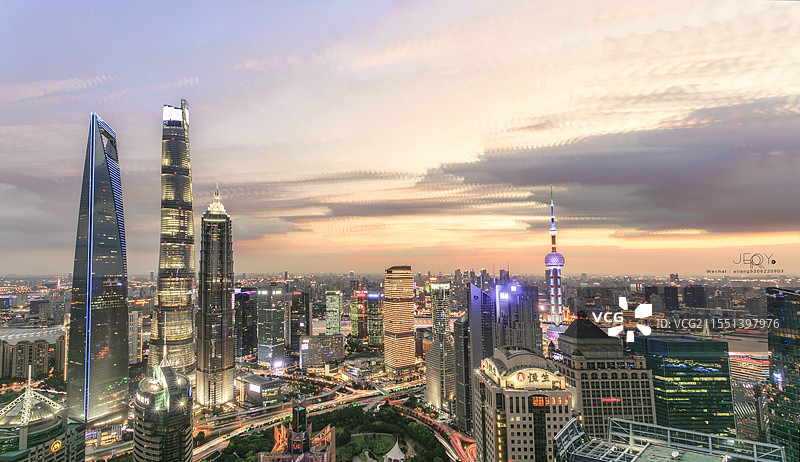 风向标·金融CBD图片素材