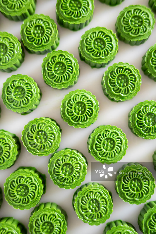 新鲜绿色美食糕点艾草饼图片素材