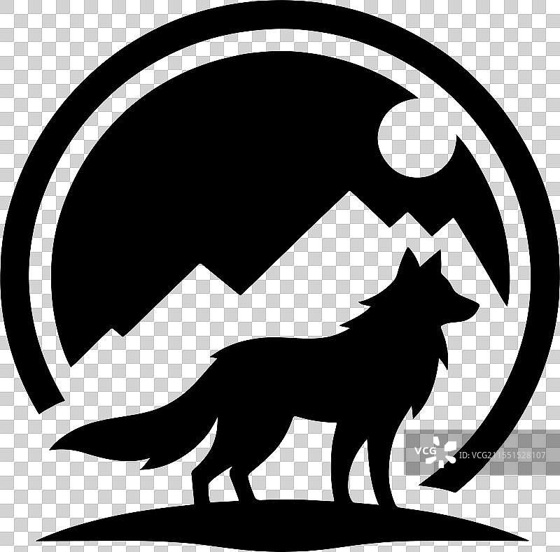 山中狐狸的剪影图片素材