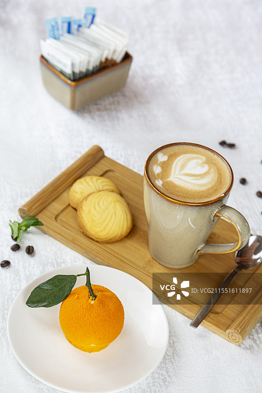 白底桌面咖啡蛋糕下午茶图片素材