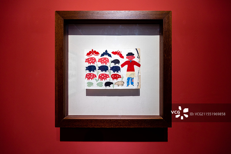 深圳美术馆民间剪纸艺术作品展图片素材