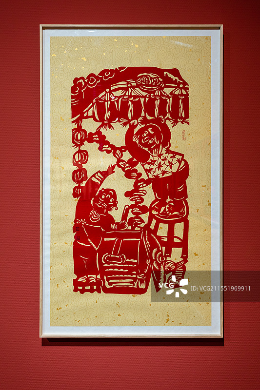 深圳美术馆民间剪纸艺术作品展图片素材