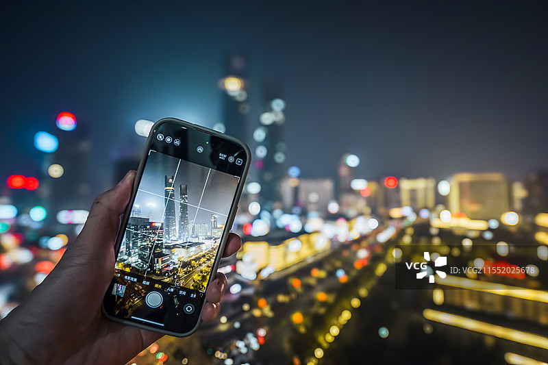 我和南昌双子塔图片素材