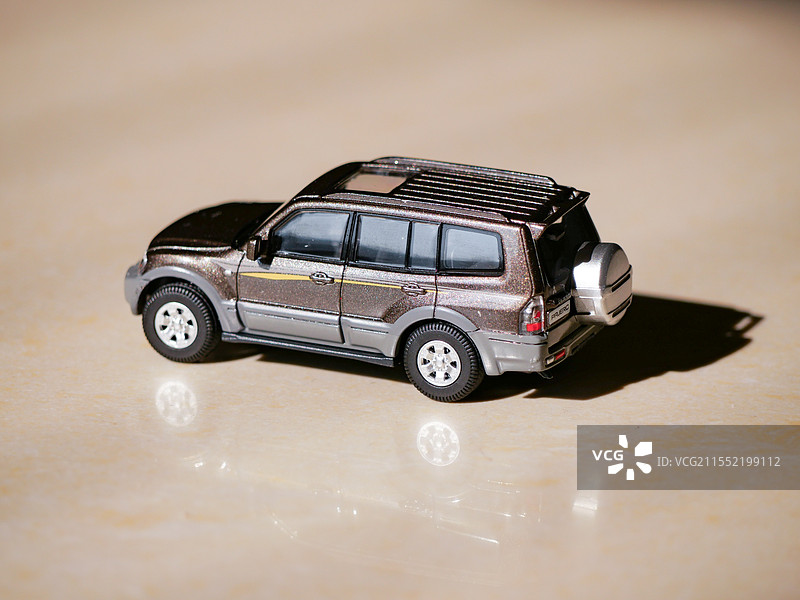 帕杰罗车模图片素材