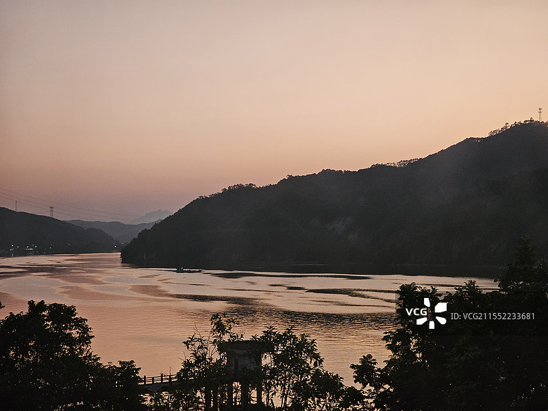 英德浈阳峡落日图片素材