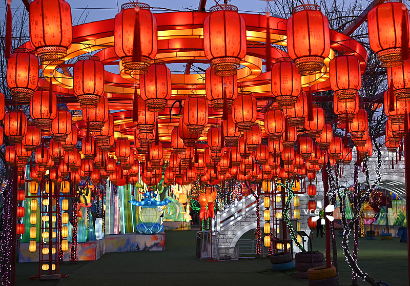 淄博玉黛湖花灯图片素材