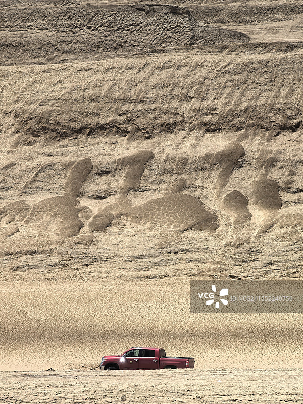 青海格尔木沙漠图片素材