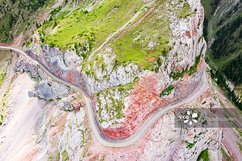 新疆伊犁伊昭公路自然风景图片素材