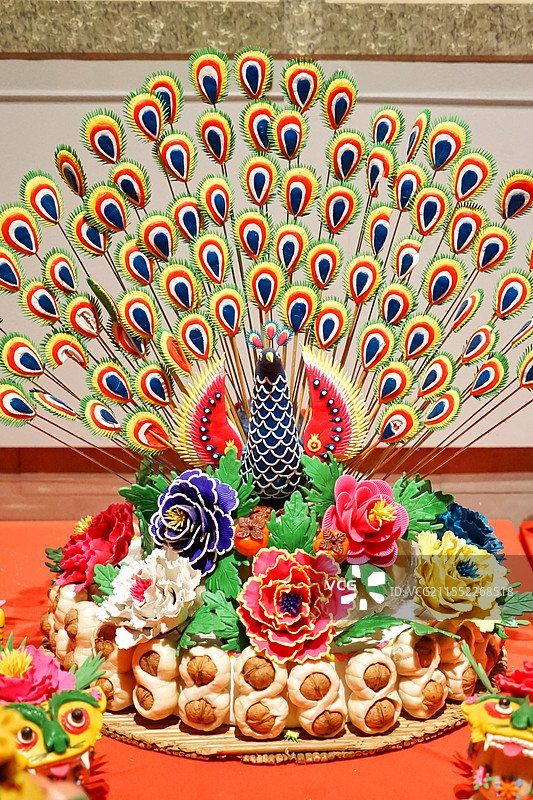 春节新年传统中式非遗孔雀面点花馍图片素材