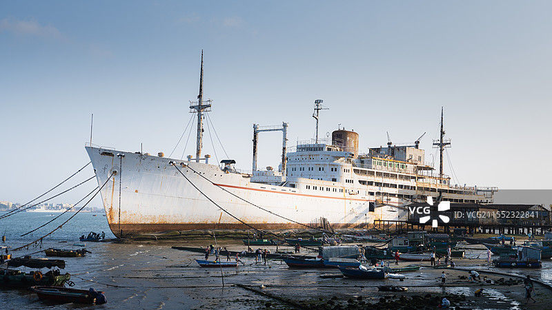 广东湛江市霞山区渔港公园图片素材