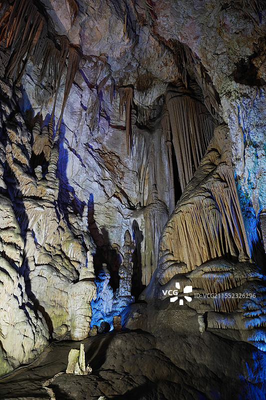 北京市房山区石花洞景区钟乳石月奶石石笋石幔图片素材