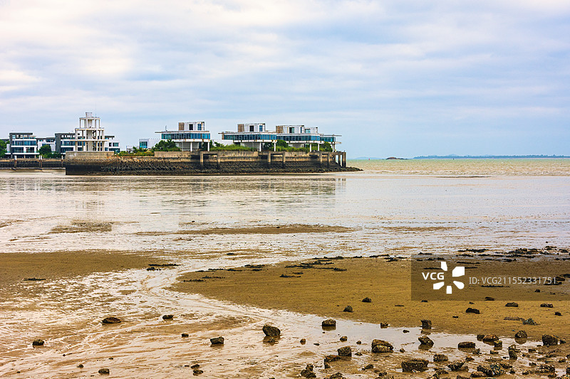 厦门海滨城市风光：会展中心城市天际线图片素材