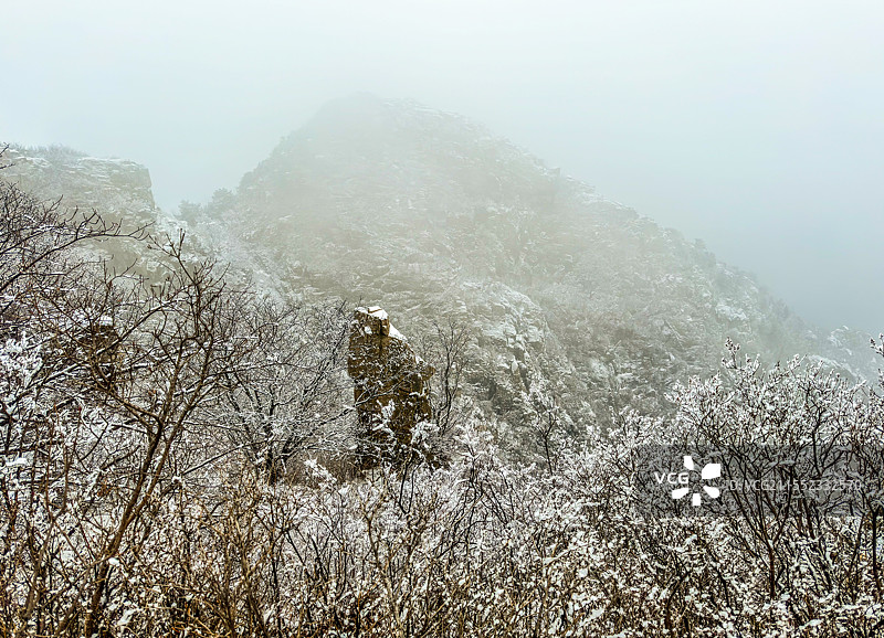 泰山春雪图片素材