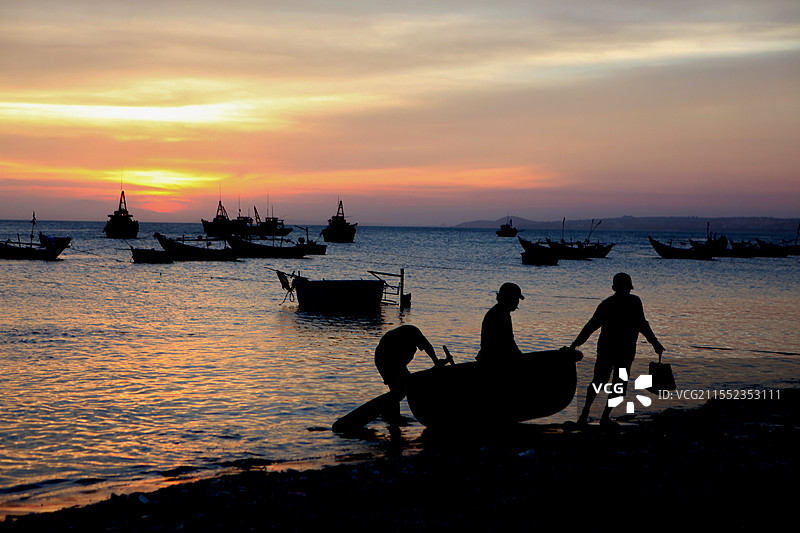 日出海港图片素材