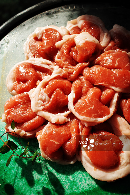 北京铜锅涮肉餐厅手切鲜羊上脑图片素材