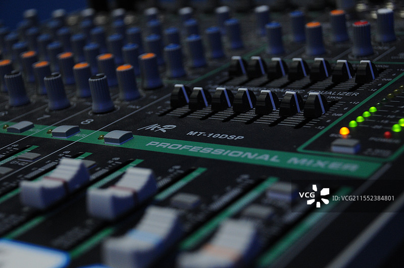 混音台特写图片素材
