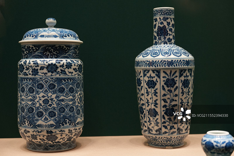 南京博物院特展：盛世华彩——清代康雍乾御窑瓷器高清文物摄影（珐琅彩/单色釉）图片素材