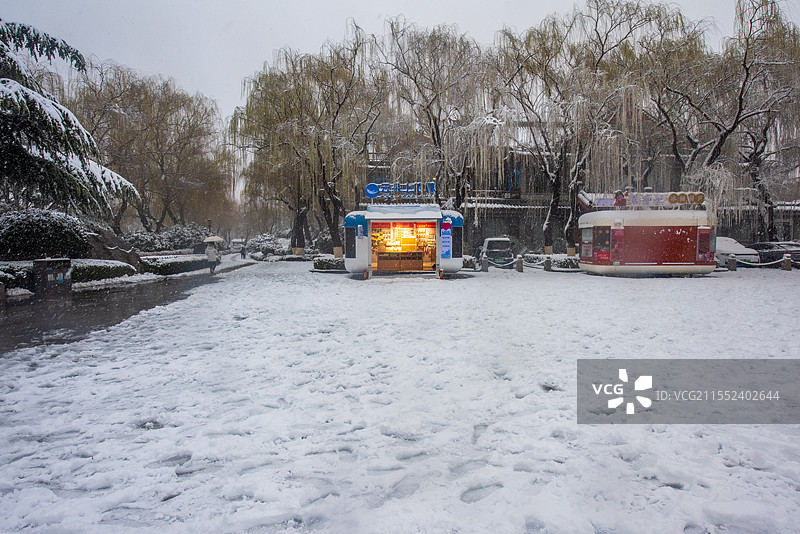 济南大明湖雪景图片素材