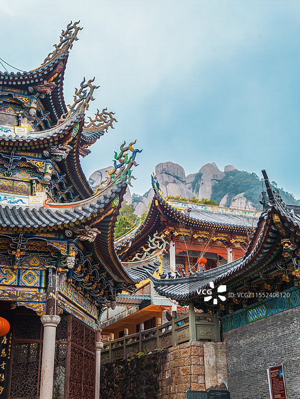 福建太姥山五百罗汉堂的飞檐斗拱之美图片素材