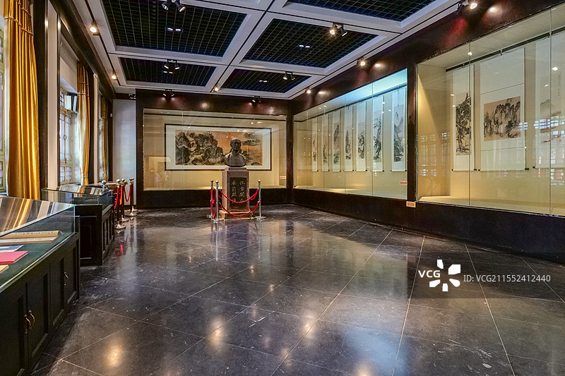 山东济南大明湖景区孙墨佛、孙天牧父子书画馆内景图片素材