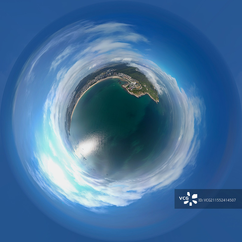 航拍海陵岛大角湾球形全景风光，中国广东省阳江市闸坡图片素材