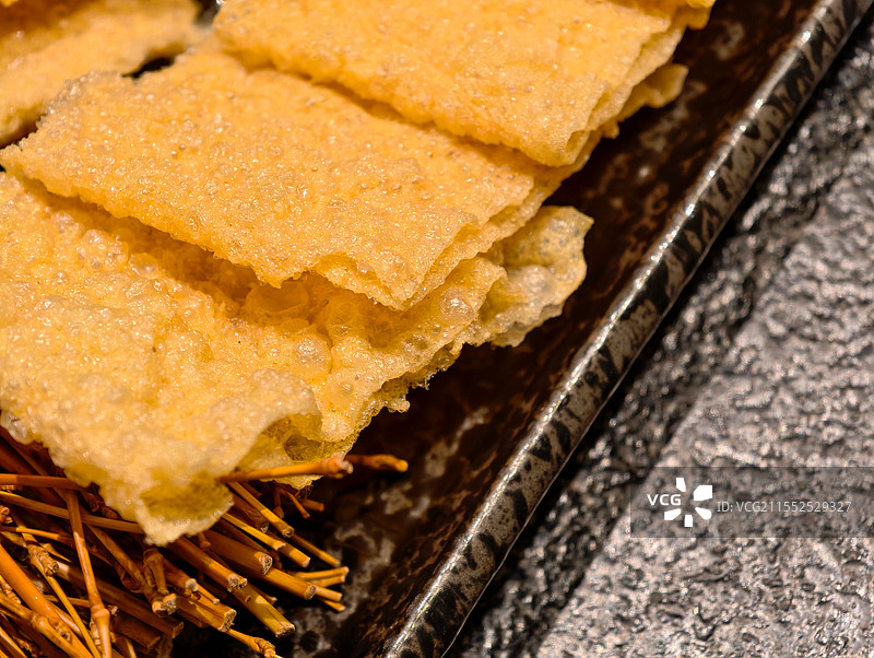 美味的炸豆腐皮图片素材