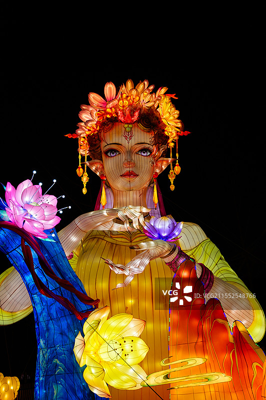 武汉园博园元宵节花灯灯会各种造型的花灯之巫山神女图片素材