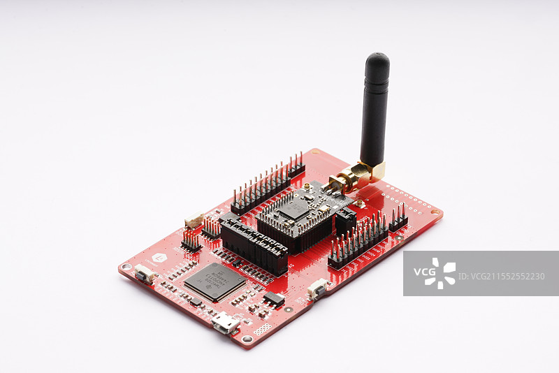 红色电路板白底图图片素材