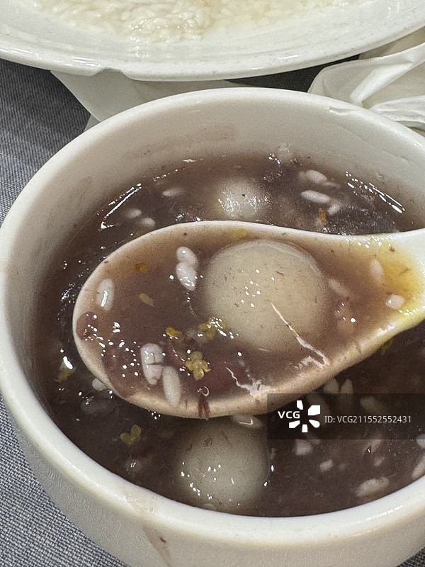 南京美食汁赤豆元宵图片素材