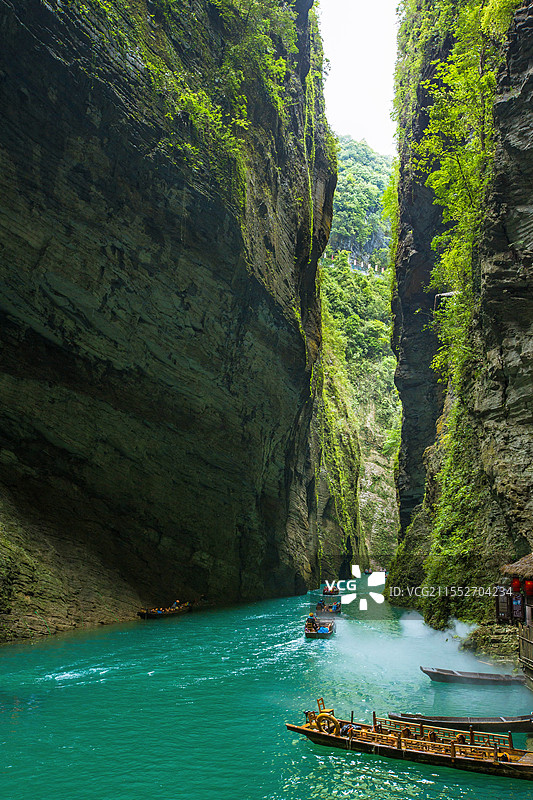 中国湖北省恩施土家族苗族自治州鹤峰县屏山大峡谷图片素材