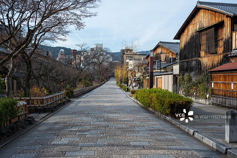日本-花见小路清晨图片素材