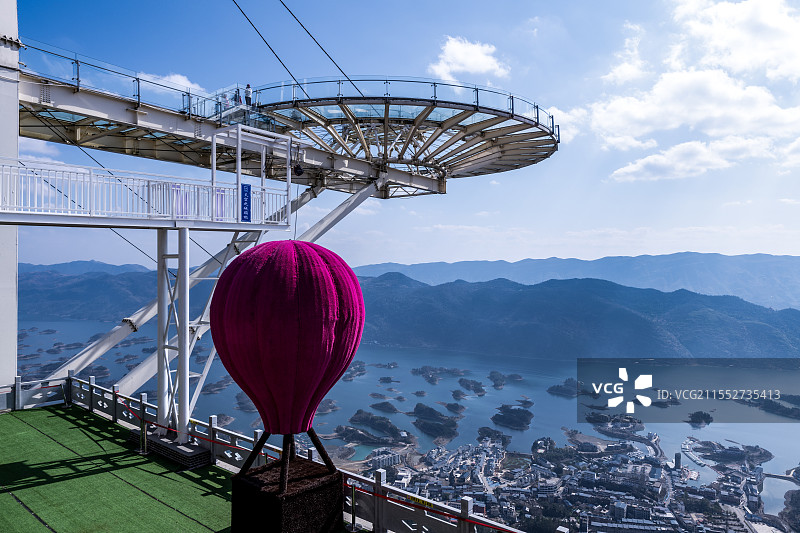 创意前景下的湖北黄石仙岛湖天空之城景观图片素材