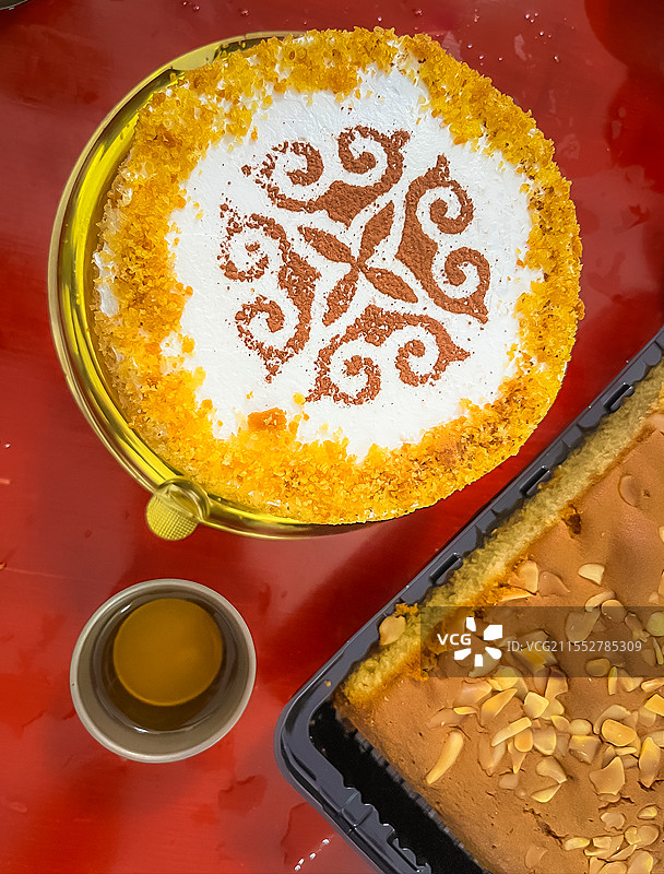 新疆特色奶油蛋糕图片素材