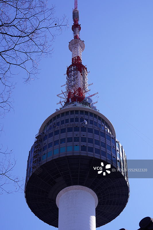 仰望首尔塔图片素材