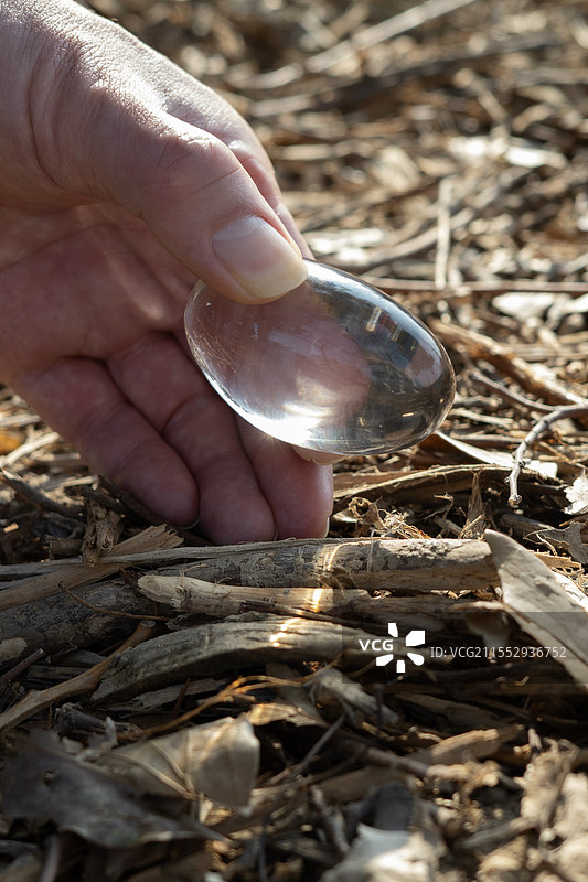 水晶折射阳光图片素材
